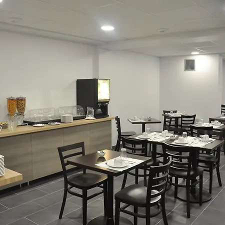 Foch Gare Hotel 3*