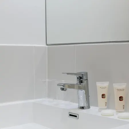 Foch Gare Hotel 3*