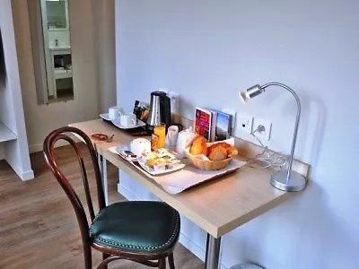 Hotel Foch Gare